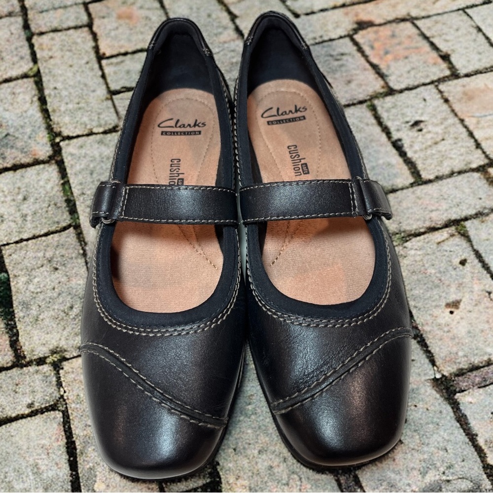 Shoes By Clarks - Picture 4 of 17